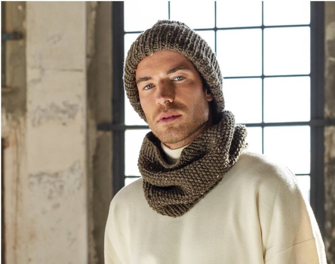 Bonnet homme en laine tricoté à la main - Laines-divine