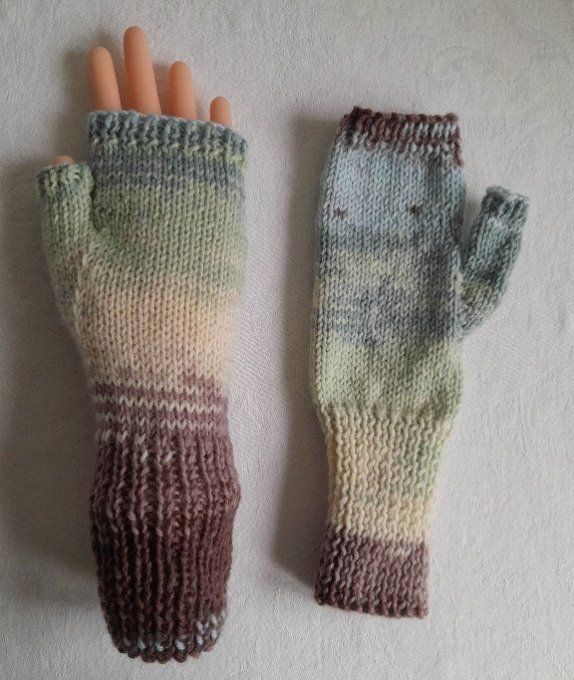 Mitaines femme en laine mérinos tricoté à la main