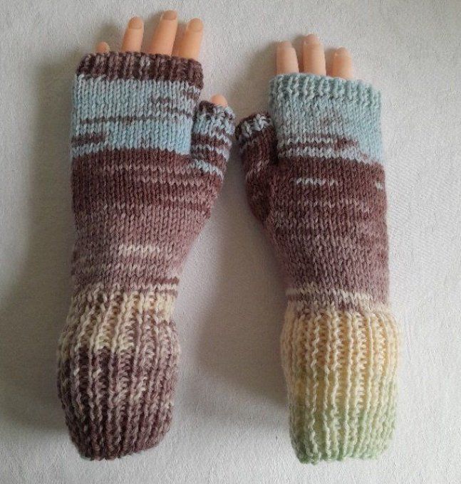 Mitaines femme en laine mérinos tricoté à la main