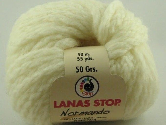 Lot de 7 pelotes Laine Lanas-Stop Normando 700 écru