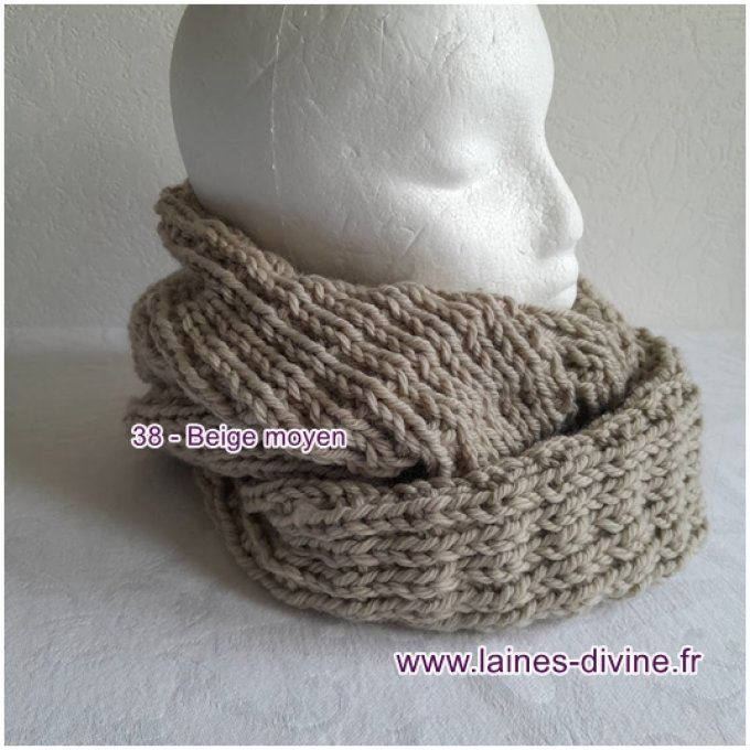 Snood homme élégant douceur et chaleur assuré tricoter à la main